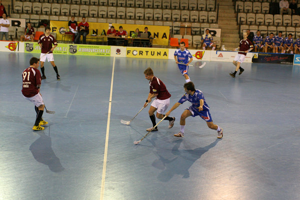 SPA vs. MB, 22.2.2009  (foto: tom@drb.cz)