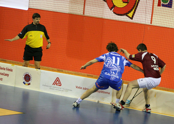 SPA vs. MB, 22.2.2009  (foto: tom@drb.cz)