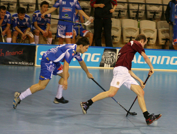 SPA vs. MB, 22.2.2009  (foto: tom@drb.cz)