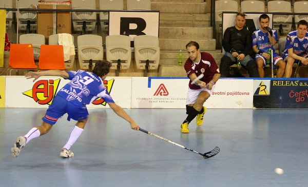SPA vs. MB, 22.2.2009  (foto: tom@drb.cz)