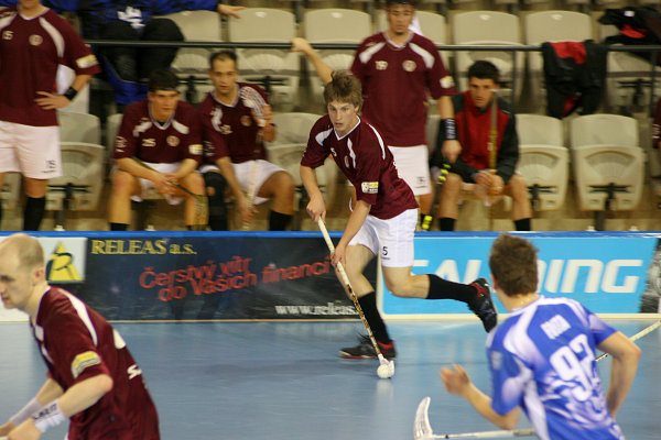 SPA vs. MB, 22.2.2009  (foto: tom@drb.cz)