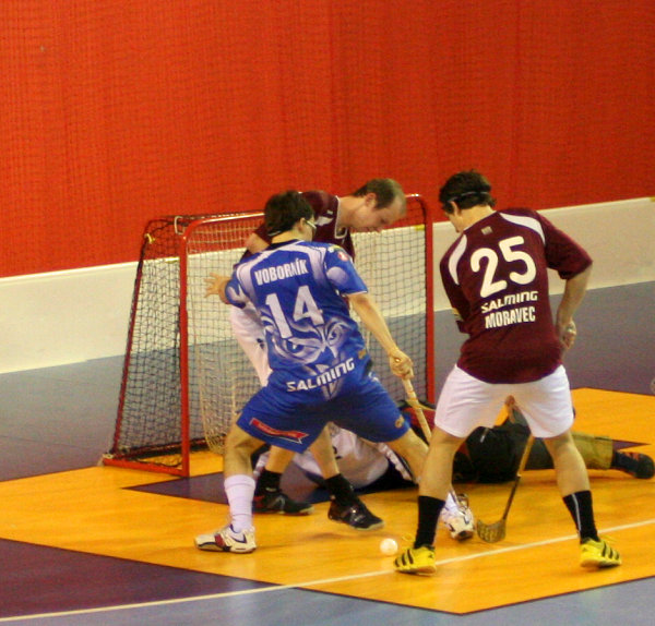 SPA vs. MB, 22.2.2009  (foto: tom@drb.cz)
