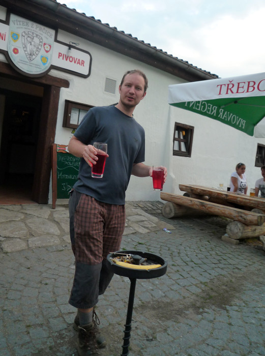 Voda a limonáda